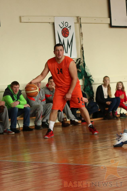 Tadas Vaškelis organizuoja ataką