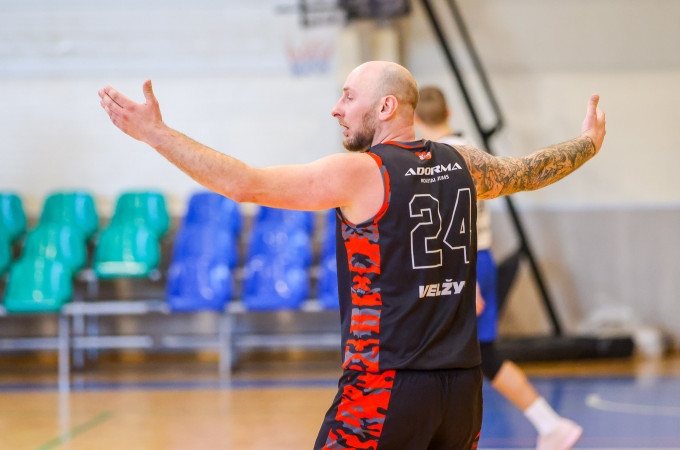 Vieni sugrįžta į finalus, kiti gins titulus