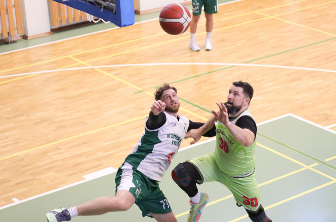 Atkrintamosios prasidėjo šeimininkų pergalėmis